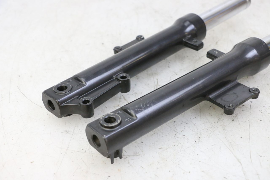 photo de VORKHULS KYMCO AGILITY 4T 50 (2005 - 2018) - Bevestigingspunten