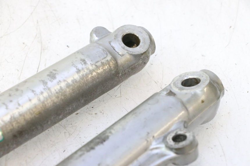 photo de VORKHULS HONDA CB TWO FIFTY 250 (1991 - 2002) - Bevestigingspunten