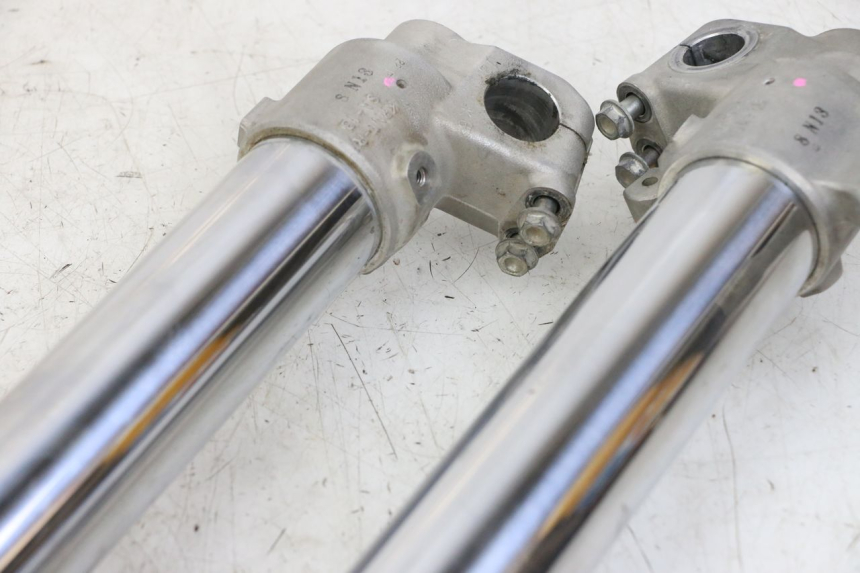 photo de VORKHULS HONDA CRF R 250 (2020 - 2021) - Technische close-up