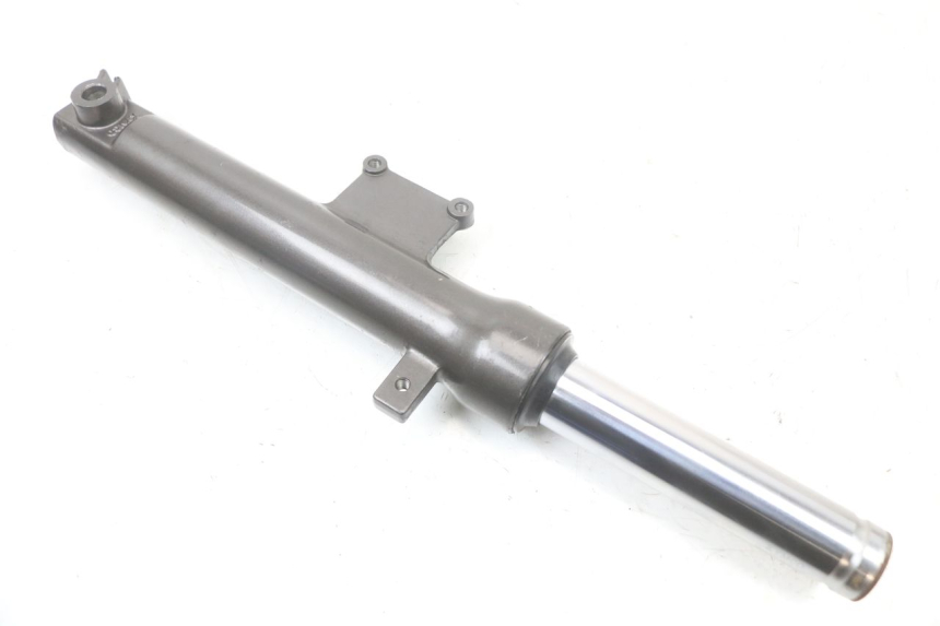 photo de RECHT VOORVORKHULS KYMCO AGILITY 4T 50 (2005 - 2018) - Overzicht