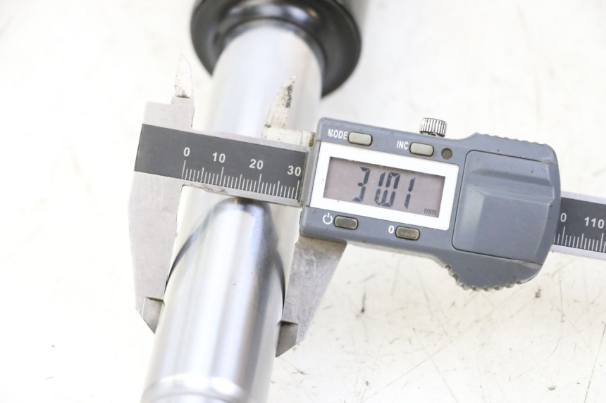 photo de RECHT VOORVORKHULS ORCAL CAVARO 4T 50 (2019 - 2023) - Detail van het onderdeel