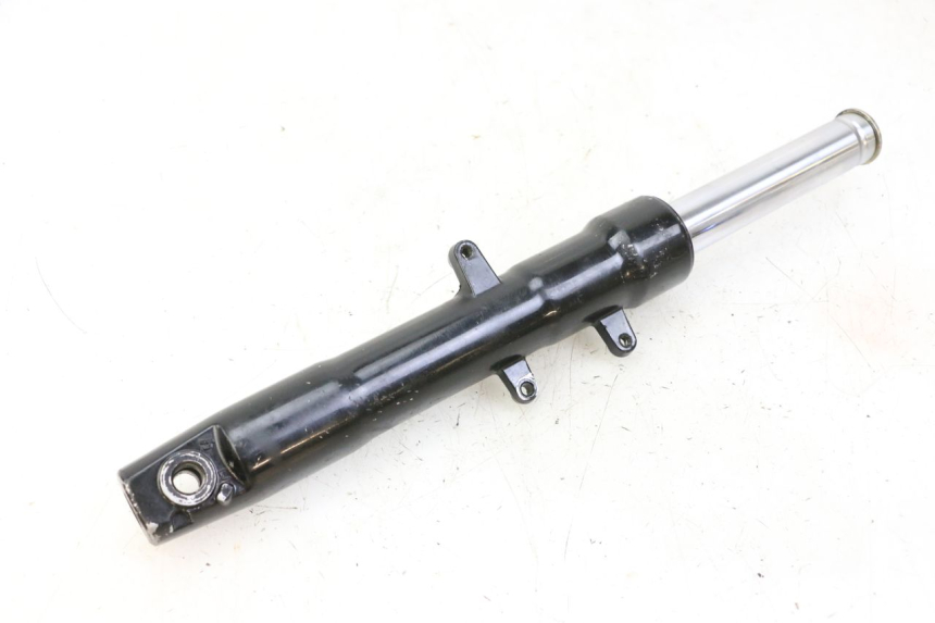 photo de RECHT VOORVORKHULS ORCAL CAVARO 4T 50 (2019 - 2023) - Andere kijkhoek