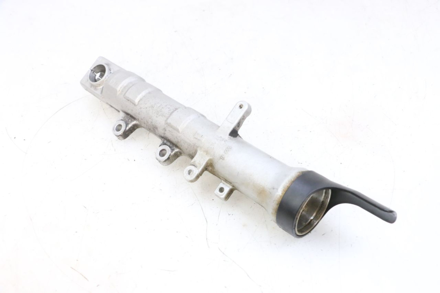 photo de RECHT VOORVORKHULS YAMAHA FZ6 N FAZER 600 (2004 - 2006) - Overzicht