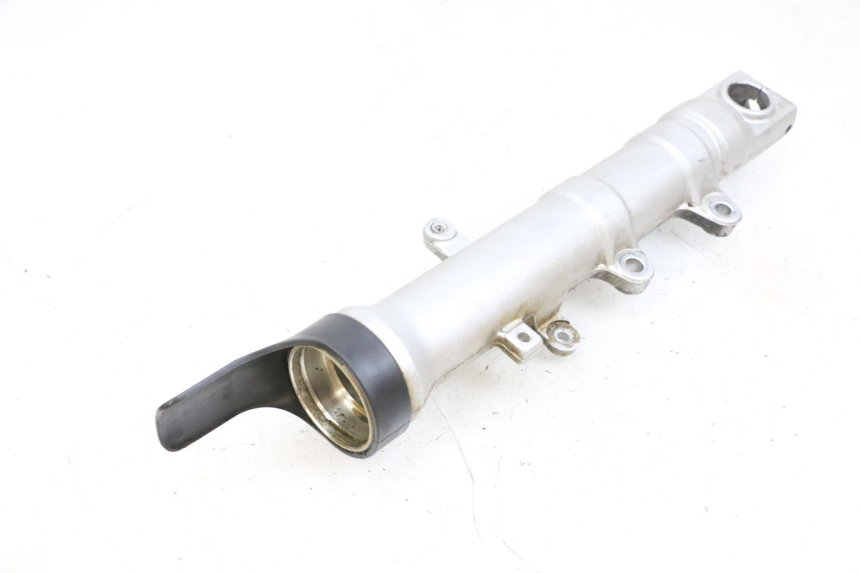 photo de RECHT VOORVORKHULS YAMAHA FZ6 N FAZER 600 (2004 - 2006) - Staat van het oppervlak