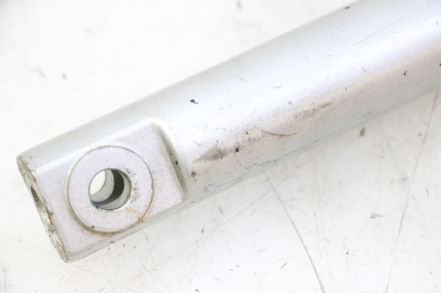 photo de RECHT VOORVORKHULS PEUGEOT KISBEE 4T 50 (2018 - 2022) - Markeringen en referenties