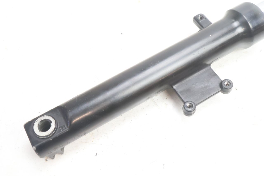 photo de RECHTE VORKHULS SYM ORBIT III 3 4T 50 (2021 - 2025) - Detail van het onderdeel