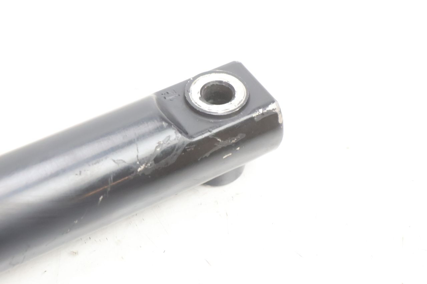 photo de RECHTE VORKHULS SYM ORBIT III 3 4T 50 (2021 - 2025) - Technische close-up