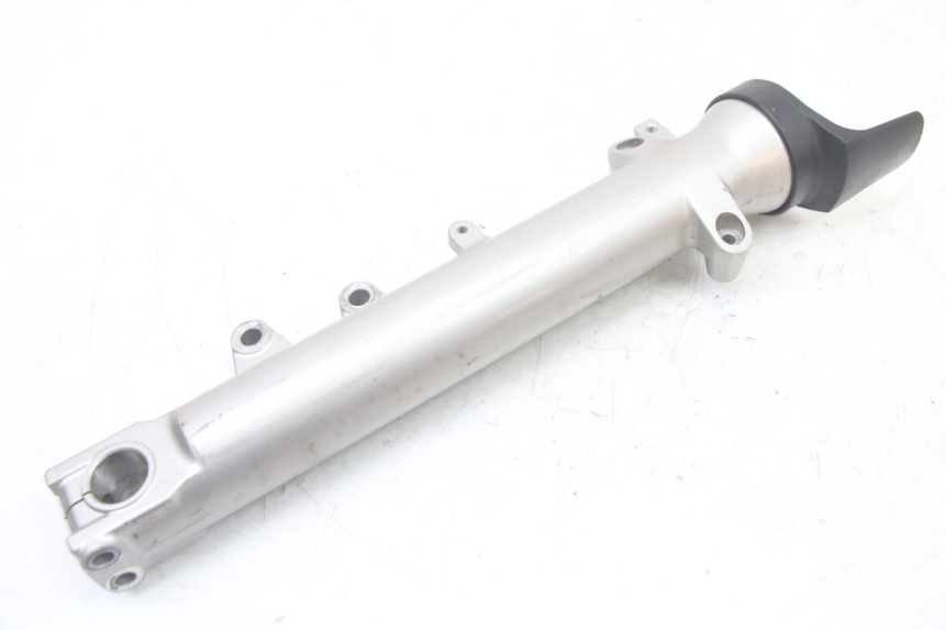 photo de RECHT VOORVORKHULS SUZUKI GSF S BANDIT 600 (2000 - 2004) - Andere kijkhoek