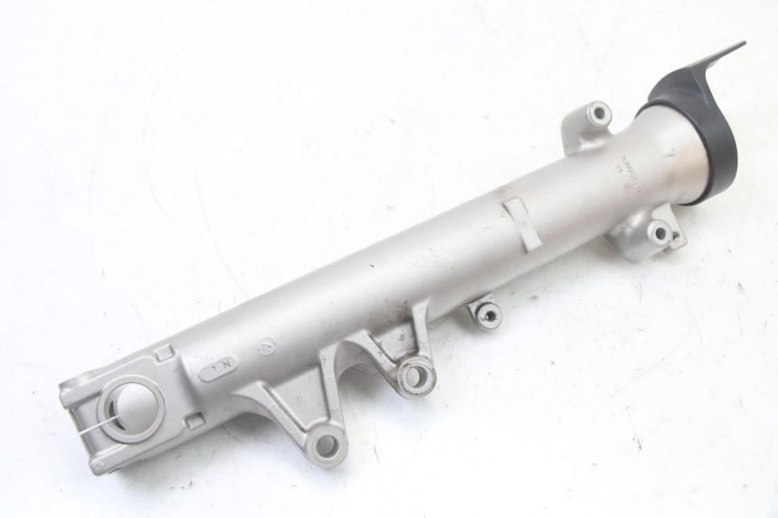 photo de RECHT VOORVORKHULS SUZUKI GSF S BANDIT 600 (2000 - 2004) - Technische close-up