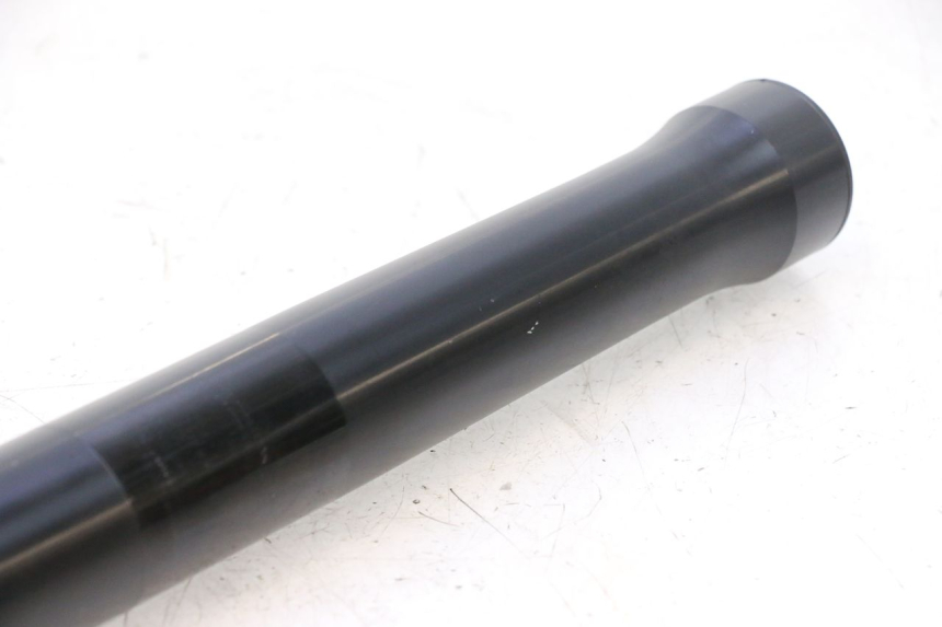 photo de RECHTE VORKHULS YAMAHA YZF R6 600 (2008 - 2009) - Technische close-up