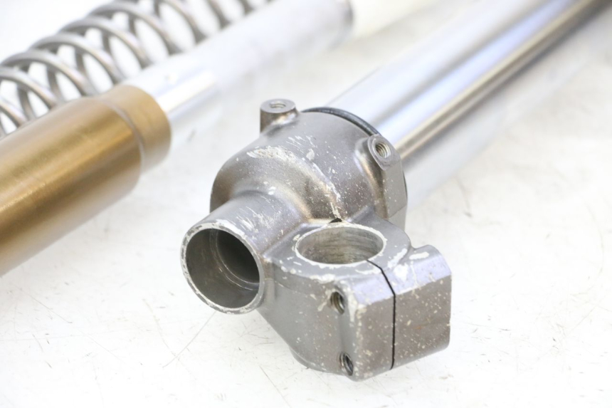 photo de RECHT VOORVORKHULS YAMAHA YZF YZ-F 450 (2014 - 2016) - Alternatieve hoek