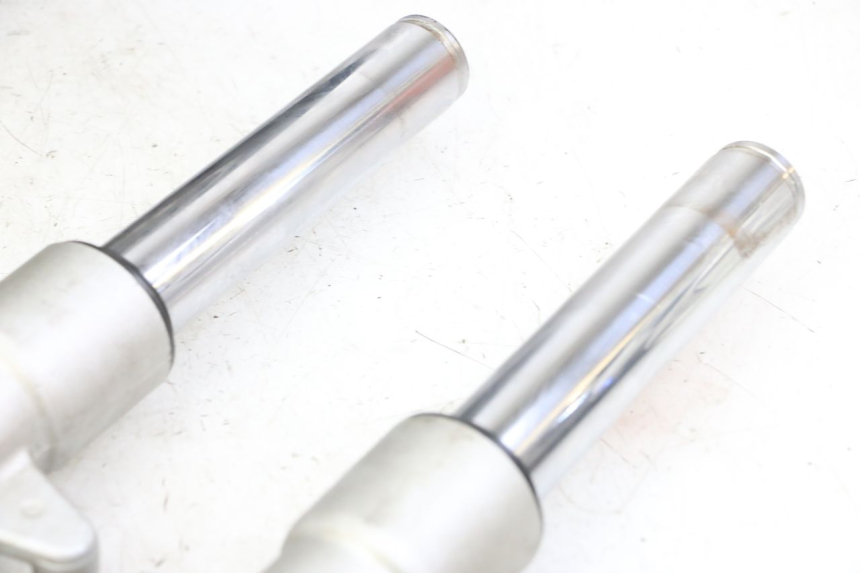 photo de VORKHULS PEUGEOT ELYSTAR 125 (2002 - 2007) - Bevestigingspunten