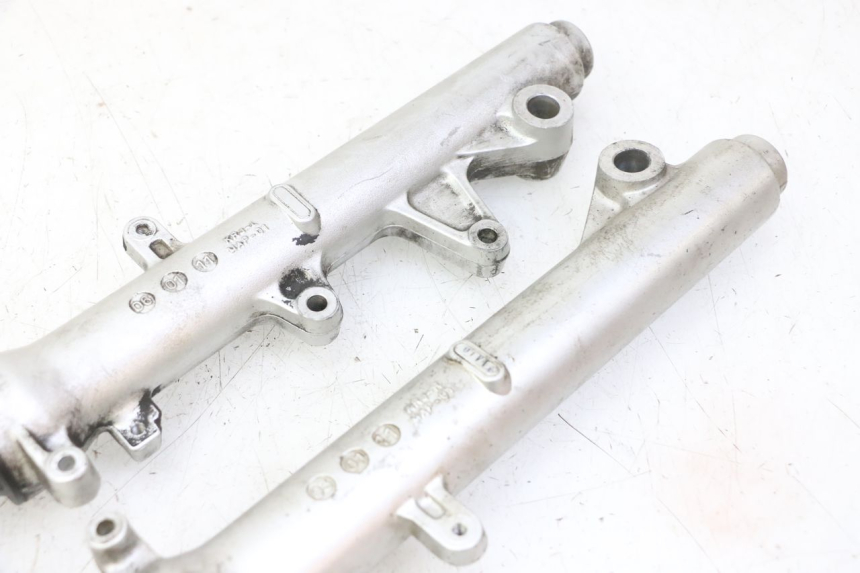 photo de VORKHULS HONDA FES S-WING SWING ABS 125 (2007 - 2015) - Staat van het oppervlak