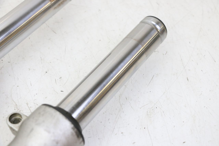 photo de VORKHULS HONDA FES S-WING SWING ABS 125 (2007 - 2015) - Markeringen en referenties