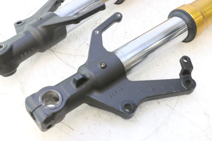 photo de VORKHULS YAMAHA FZ8 800 (2010 - 2016) - Kenmerkende details