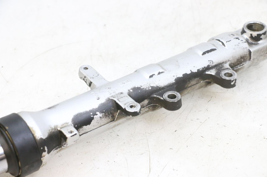 photo de LINKER VORKBUIS YAMAHA FZ6 N FAZER 600 (2004 - 2006) - Zoom op gebruiksstaat