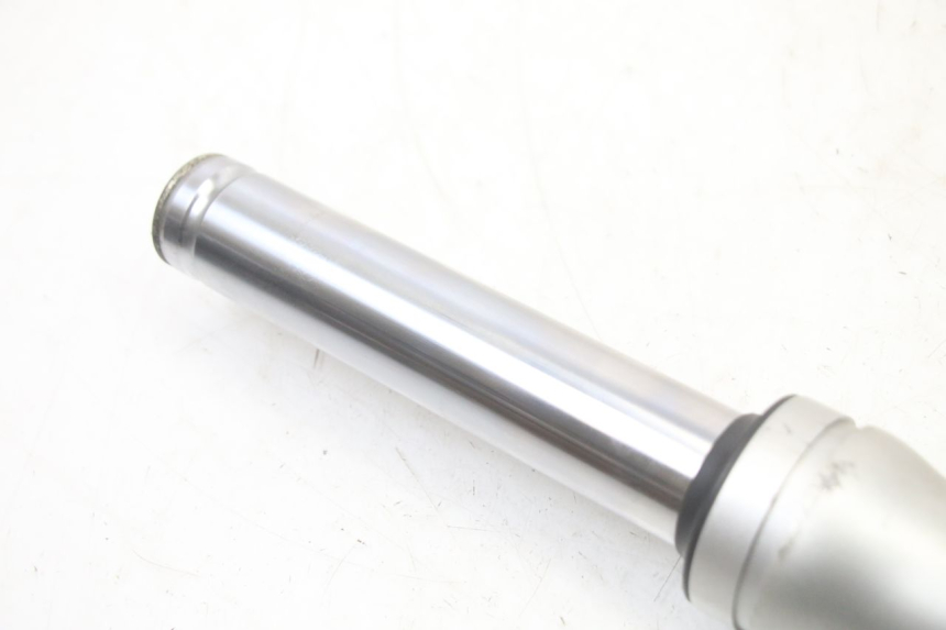 photo de LINKER VORKBUIS KYMCO GRAND DINK 125 (2008 - 2014) - Staat van het oppervlak