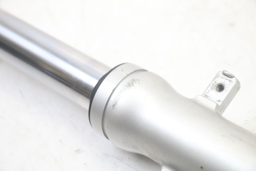 photo de LINKER VORKBUIS KYMCO GRAND DINK 125 (2008 - 2014) - Markeringen en referenties