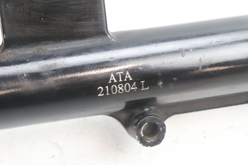 photo de LINKER VORKROHR SYM ORBIT III 3 4T 50 (2021 - 2025) - Andere kijkhoek