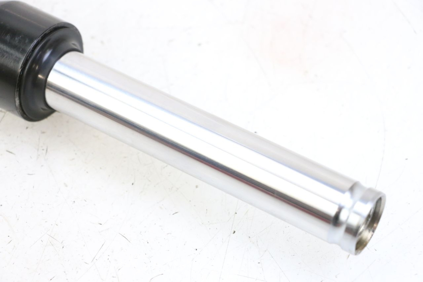 photo de LINKER VOORVORKBUIS PEUGEOT TWEET 4T 50 (2023 - 2025) - Bevestigingspunten