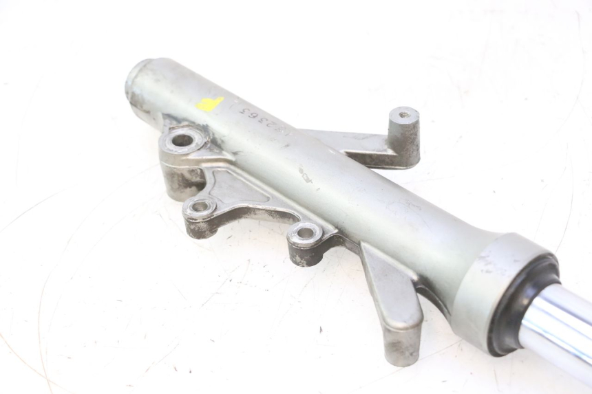 photo de LINKER VORKSCHUTZ YAMAHA YP MAJESTY 125 (1998 - 2001) - Productaanzicht