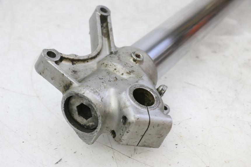 photo de LINKER VORKBUIS YAMAHA YZ 125 (1998 - 2005) - Technische close-up