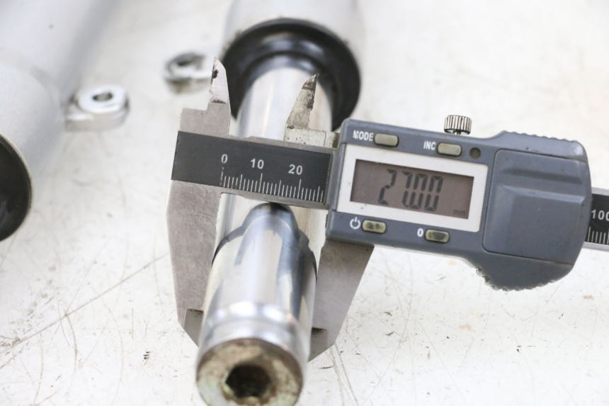 photo de VORKHULS PEUGEOT KISBEE 2T 50 (2010 - 2017) - Detail van het onderdeel