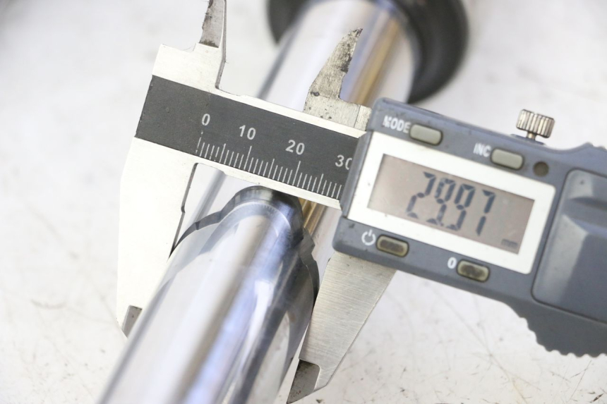 photo de VORKHULS PIAGGIO LIBERTY 125 (1998 - 2008) - Zoom op gebruiksstaat