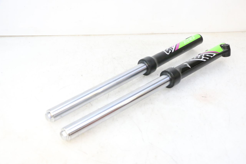 photo de VORKHULS APOLLO RFZ 125 - Bevestigingspunten