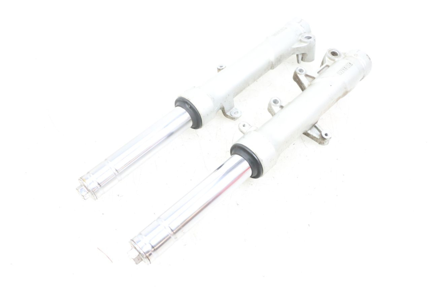 photo de VORKHULS DAELIM S3 125 (2010 - 2017) - Bevestigingspunten