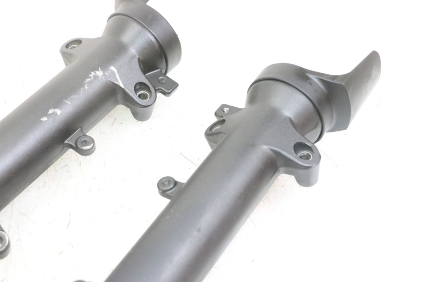 photo de VORKHULS SUZUKI GSX F GSXF 650 (2007 - 2015) - Bevestigingspunten