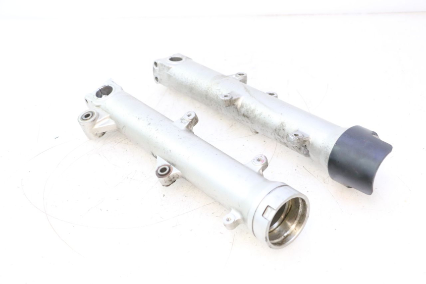 photo de VORKBUIS HONDA VFR FI RC46 800 (1998 - 2001) - Focus op structuur