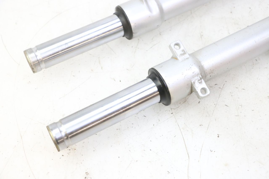 photo de VORKHULS PEUGEOT VIVACITY NEW 4T 50 (2008 - 2017) - Markeringen en referenties