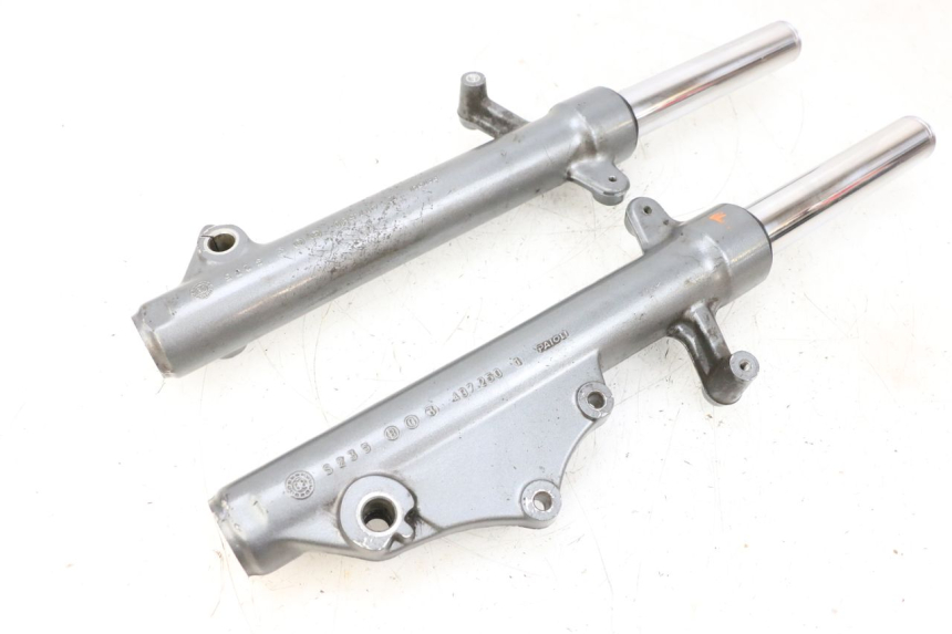 photo de VORKHULS YAMAHA XMAX X-MAX 125 (2006 - 2009) - Bevestigingspunten