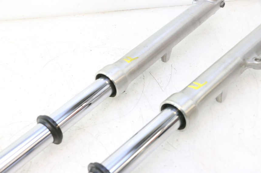 photo de VORKHULS YAMAHA XV VIRAGO 535 (1988 - 2004) - Kenmerkende details