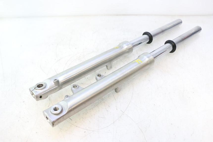photo de VORKHULS YAMAHA XV VIRAGO 535 (1988 - 2004) - Bevestigingspunten