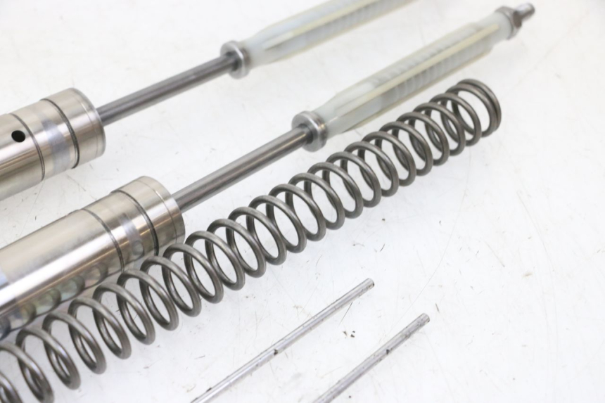 photo de VORKHULS YAMAHA YZ 85 (2002 - 2018) - Visuele inspectie