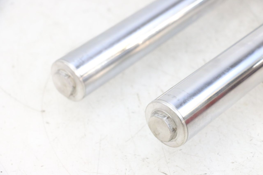 photo de VORKHULS KAWASAKI ZR 7 750 (1999 - 2004) - Kenmerkende details