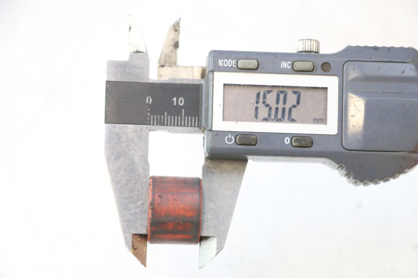photo de VARIATORENROLLETJES SUZUKI BURGMAN 125 (2007 - 2014) - Detail van het onderdeel
