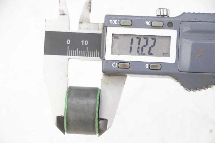 photo de VARIATORENROLLETJES PIAGGIO MP3 LT 400 (2007 - 2012) - Detail van het onderdeel