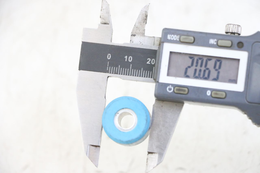 photo de VARIATORENROLLETJES PIAGGIO VESPA GRANTURISMO 200 (2004 - 2005) - Zoom op gebruiksstaat