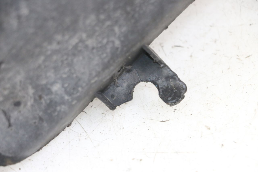 photo de ACHTERSPATBORD KYMCO AGILITY 4T 50 (2005 - 2018) - Technische close-up