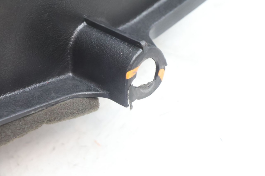 photo de ACHTERSPOILER YAMAHA BW'S BWS 125 (2010 - 2013) - Detail van het onderdeel