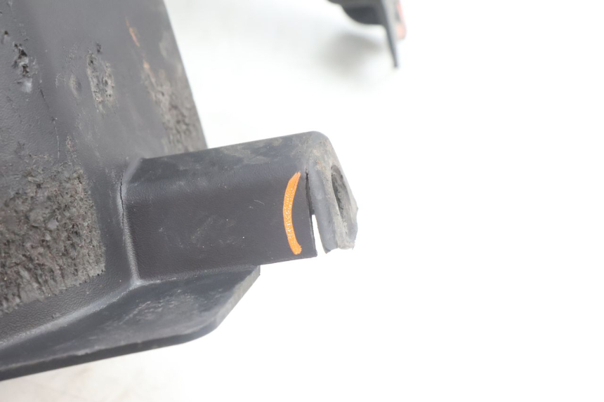 photo de ACHTERSPATBORD PEUGEOT CITYSTAR 2T 50 (2018 - 2021) - Zoom op gebruiksstaat