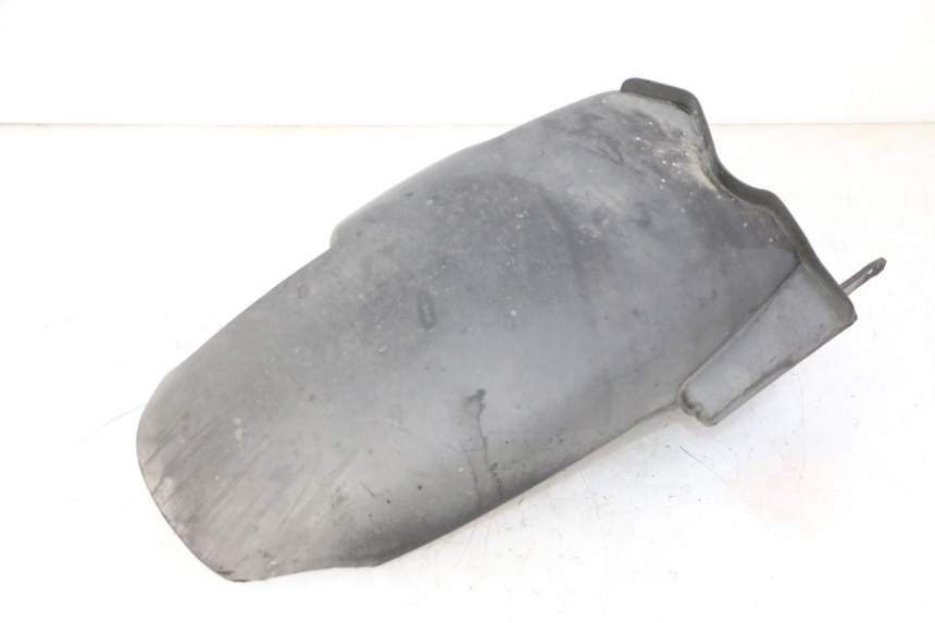 photo de ACHTERSPOILER PEUGEOT CITYSTAR 50 (2013 - 2017) - Bevestigingspunten