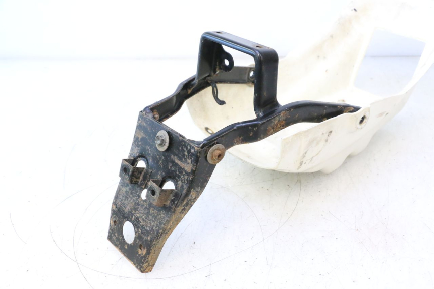 photo de ACHTERSPATBORD SUZUKI DR S 600 (1985 - 1989) - Detail van het onderdeel