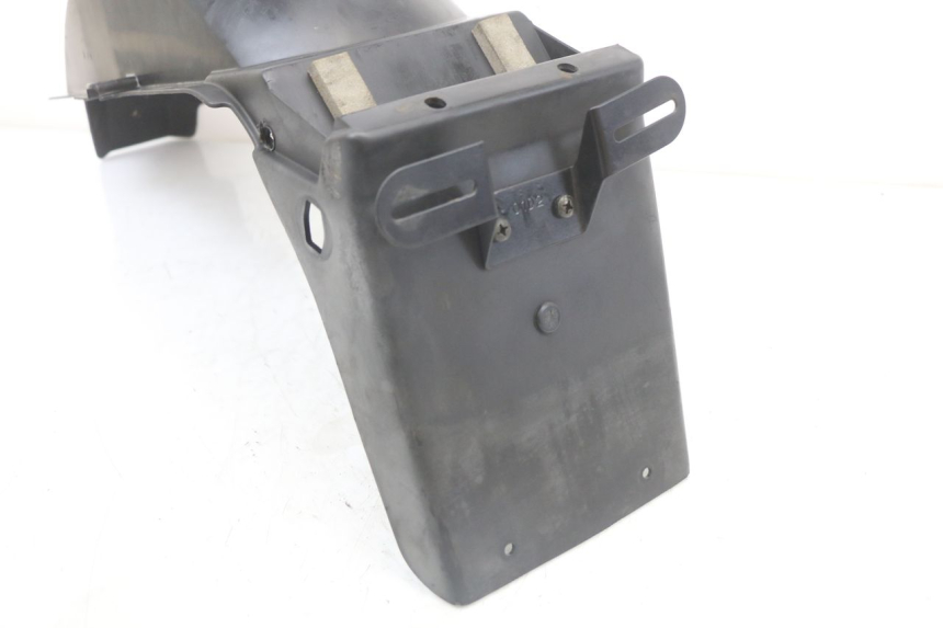 photo de ACHTERSPOILER SUZUKI GS F 500 (2004 - 2007) - Overzicht