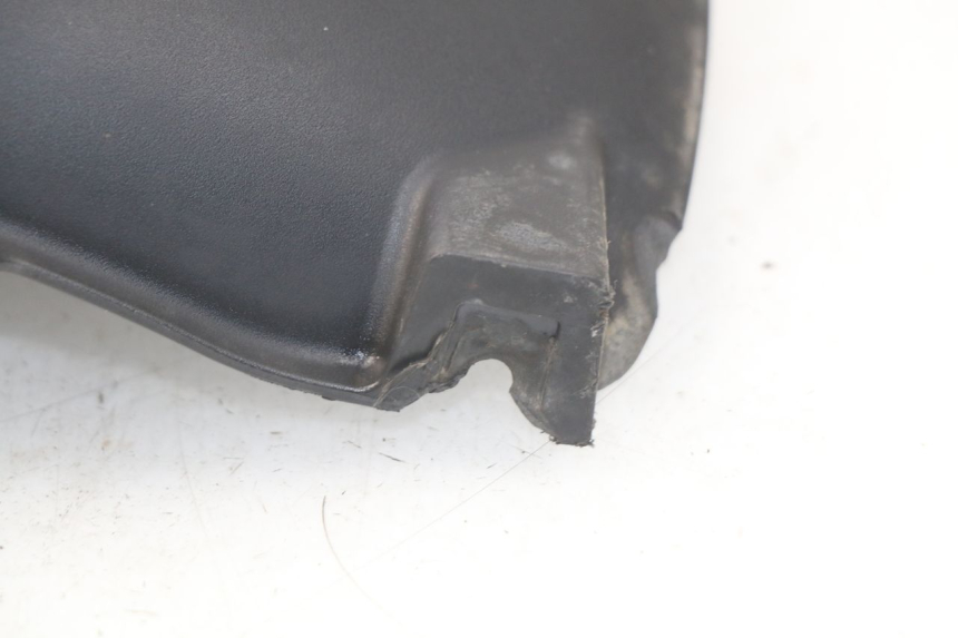 photo de ACHTERSPOILER SYM JOYMAX 250 (2013 - 2017) - Zoom op gebruiksstaat