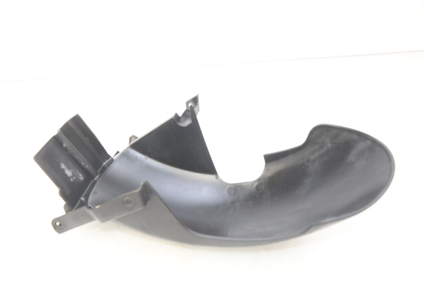 photo de ACHTERSPOILER PEUGEOT KISBEE 4T 50 (2010 - 2017) - Detail van het onderdeel
