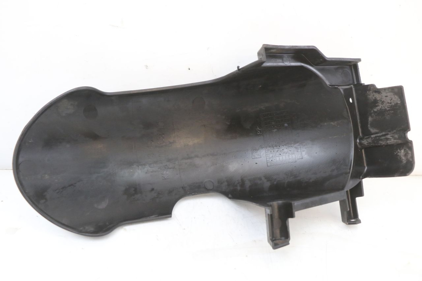 photo de ACHTERSPOILER PEUGEOT KISBEE 4T 50 (2018 - 2022) - Technische close-up